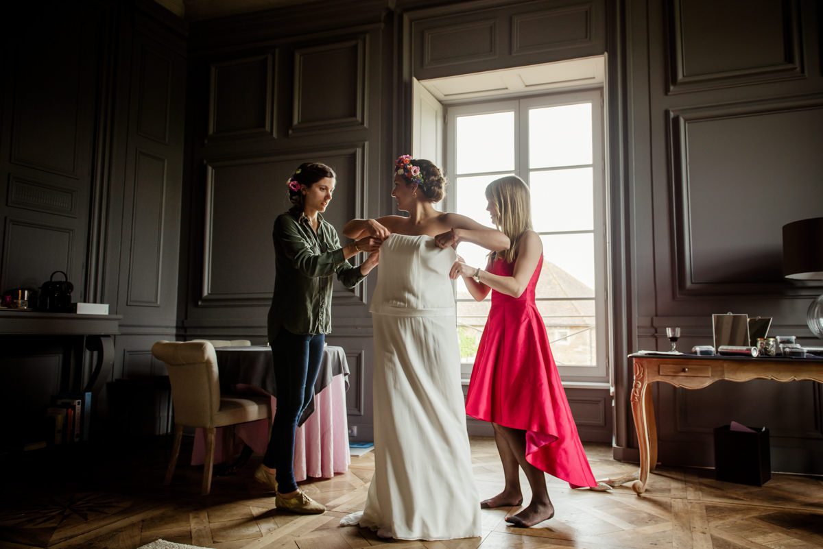 Mariage Au Chateau De Pierreclos Photographe Mariage Lyon Cecile Creiche Photo Reporter De Mariage